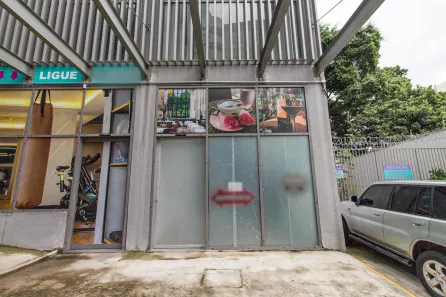 Ponto Comercial para alugar, 152m² no Liberdade, São Paulo