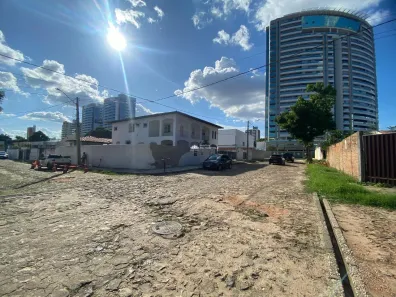 Imóvel Comercial com 6 Quartos para alugar, 250m² no São Cristóvão, Teresina