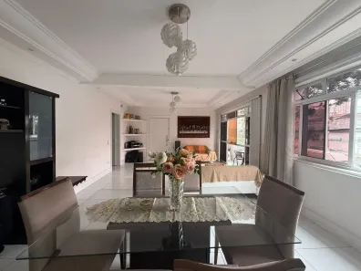 Apartamento com 3 Quartos à venda, 220m² no Batel, Curitiba