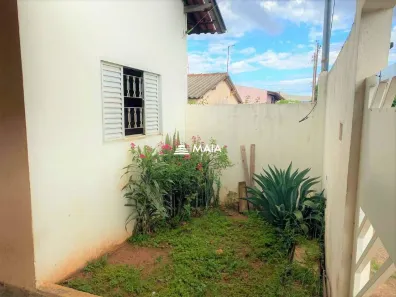 Casa com 2 Quartos à venda, 99m² no Santa Marta, Uberaba