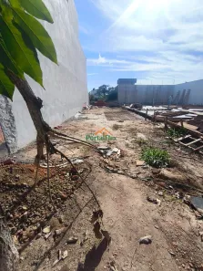 Lote/Terreno à venda, 150m² no Manguinhos, Serra