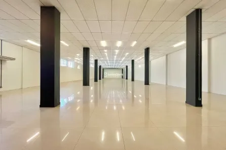 Ponto Comercial para alugar, 725m² no São João, Porto Alegre
