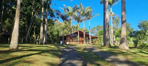 Fazenda/Sítio com 2 Quartos à venda, 200m² no Campestre da Faxina, São José dos Pinhais
