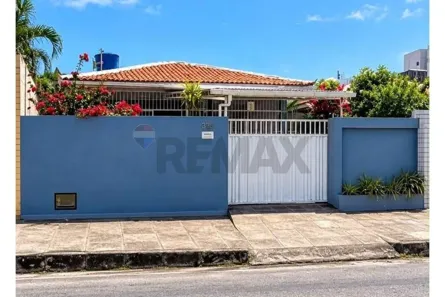 Casa com 4 Quartos à venda, 300m² no Jardim Cidade Universitária, João Pessoa