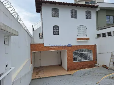 Imóvel Comercial com 5 Quartos para alugar, 303m² no Vila Ipojuca, São Paulo
