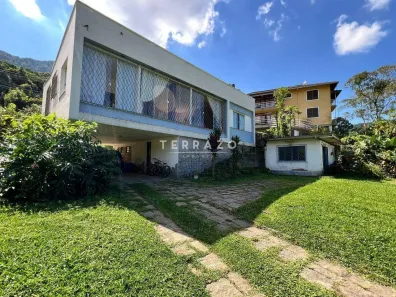 Casa com 3 Quartos à venda, 161m² no Carlos Guinle, Teresópolis