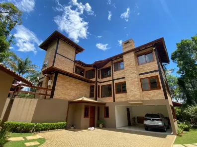 Sobrado com 3 Quartos à venda, 372m² no Roseira, Mairiporã