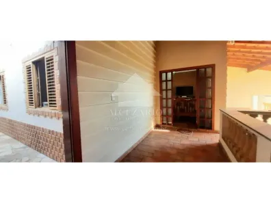 Casa com 3 Quartos à venda, 126m² no Jardim Sandra Maria, Taubaté