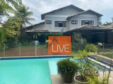 Casa de Condomínio com 5 Quartos à venda, 400m² no Piratininga, Niterói