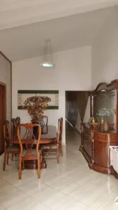 Casa com 2 Quartos à venda, 100m² no Chácara Machadinho I, Americana