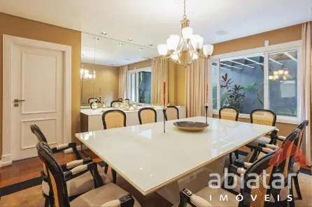 Casa com 4 Quartos à venda, 592m² no Jardim Guedala, São Paulo
