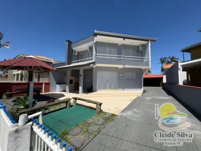 Sobrado com 3 Quartos à venda, 161m² no Itapema do Norte, Itapoá