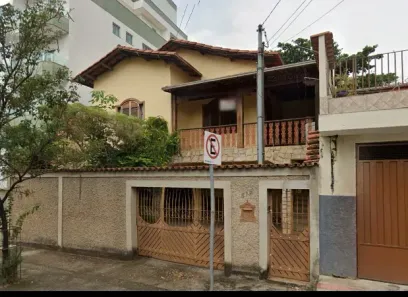 Casa com 4 Quartos à venda, 250m² no Barreiro, Belo Horizonte