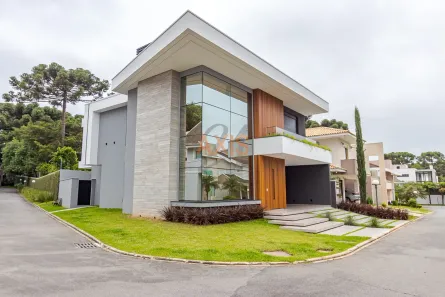Casa de Condomínio com 4 Quartos à venda, 297m² no Santa Felicidade, Curitiba