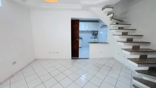 Casa de Condomínio com 2 Quartos para alugar, 59m² no Chácara Seis de Outubro, São Paulo