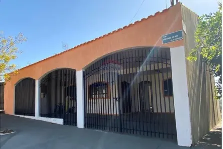 Casa com 3 Quartos à venda, 204m² no Parque Alexandrina, Presidente Prudente