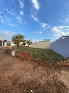 Lote/Terreno à venda, 256m² no Flora Ville, Boituva
