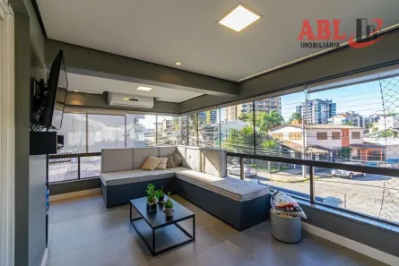 Apartamento com 3 Quartos à venda, 208m² no Vila Eunice Nova, Cachoeirinha