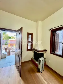 Casa com 3 Quartos à venda, 324m² no Medianeira, Porto Alegre