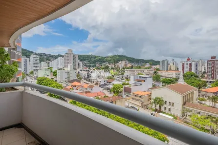 Apartamento com 3 Quartos à venda, 113m² no Centro, Florianópolis