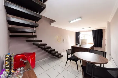 Sala Comercial para alugar, 57m² no Santa Quitéria, Curitiba