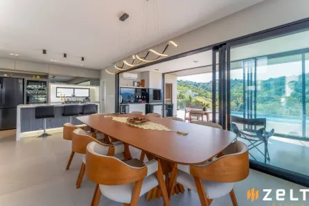 Casa de Condomínio com 4 Quartos à venda, 374m² no Ponta Aguda, Blumenau