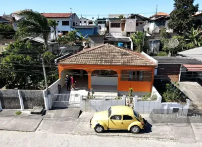 Casa com 2 Quartos à venda, 120m² no Paes Leme, Imbituba