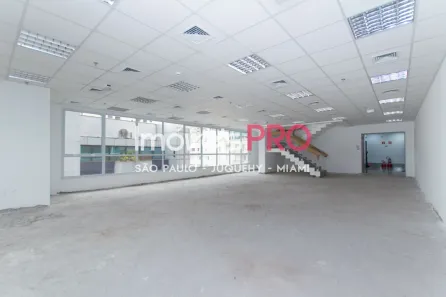 Sala Comercial para alugar, 335m² no Vila Uberabinha, São Paulo