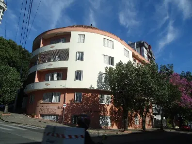 Apartamento com 3 Quartos à venda, 76m² no Moinhos de Vento, Porto Alegre