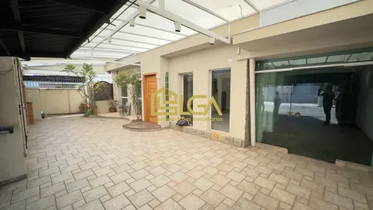 Casa com 3 Quartos para alugar, 176m² no Gonzaga, Santos