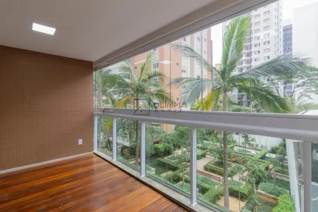 Apartamento com 2 Quartos para alugar, 100m² no Vila Olímpia, São Paulo