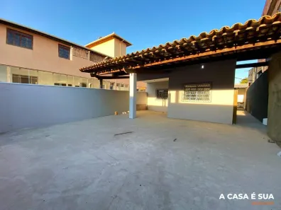 Casa com 2 Quartos para alugar, 120m² no Nacional, Contagem