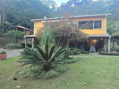 Fazenda/Sítio com 5 Quartos à venda, 4m² no Corrêas, Petrópolis