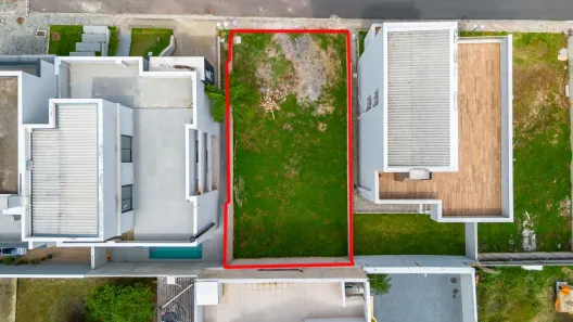 Lote/Terreno com 1 Quarto à venda, 192m² no Campo Comprido, Curitiba