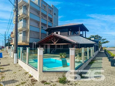 Casa com 4 Quartos à venda, 205m² no Centro, Balneário Barra do Sul