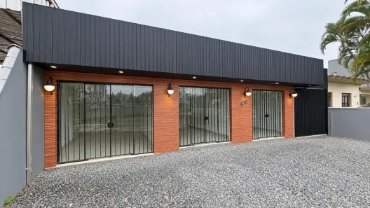 Sala Comercial para alugar, 28m² no Bom Retiro, Joinville