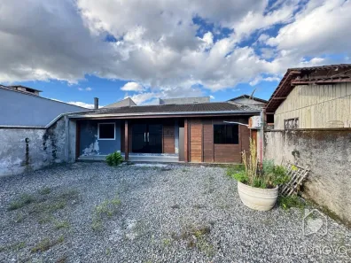 Casa com 1 Quarto à venda, 45m² no Vila Nova, Joinville