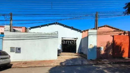 Galpão/Depósito/Armazém à venda, 423m² no Helena, Londrina