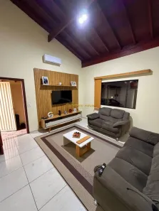 Sobrado com 2 Quartos à venda, 137m² no Jardim Sandra Maria, Taubaté