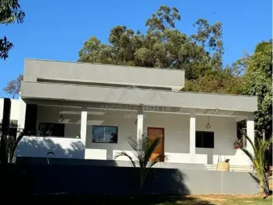Casa com 3 Quartos à venda, 160m² no Almeida, Jaboticatubas