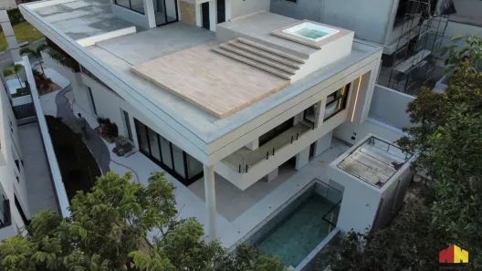 Sobrado com 4 Quartos à venda, 435m² no Cidade Parquelandia, Mogi das Cruzes