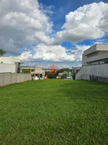 Lote/Terreno à venda, 525m² no Condomínio do Lago 1ª Etapa, Goiânia