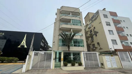 Apartamento com 2 Quartos para alugar, 65m² no Pagani, Palhoça