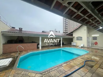 Casa com 3 Quartos à venda, 216m² no Caiçara, Praia Grande