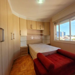 Apartamento com 2 Quartos à venda, 64m² no Vila Ipiranga, Porto Alegre