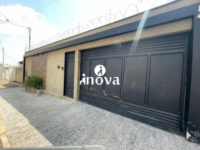 Casa com 3 Quartos à venda, 248m² no Boa Vista, Uberaba