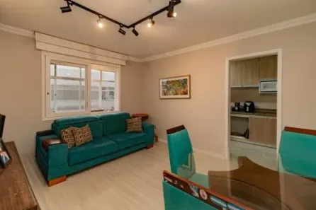 Apartamento com 2 Quartos à venda, 70m² no Vila Ipiranga, Porto Alegre