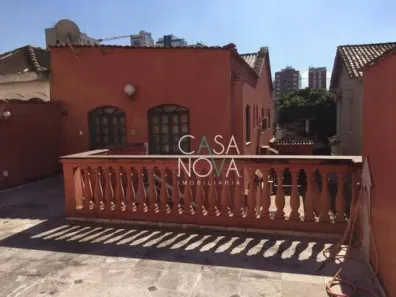 Casa com 8 Quartos para alugar, 205m² no Gonzaga, Santos