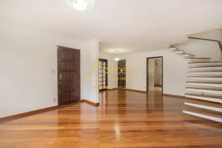 Casa com 3 Quartos para alugar, 165m² no Jardim Petrópolis, São Paulo