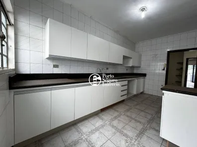 Casa com 5 Quartos para alugar, 265m² no Jardim São Vito, Americana
